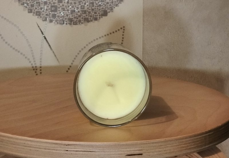 Bougie Parfumée JUNIPER & JADE neuve