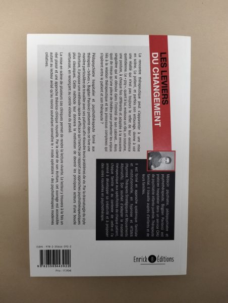 Livre Les leviers du changement, un thérapeute bref en scène