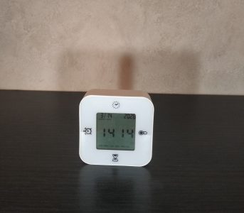 Horloge multifonctions de bureau Ikea