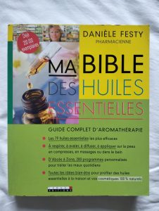 Livre Ma bible des huiles essentielles