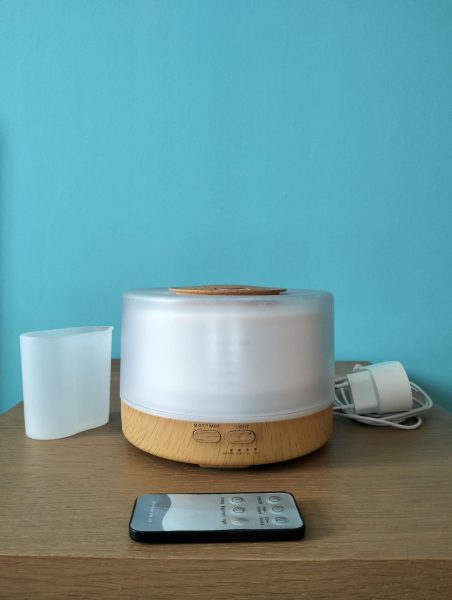 Diffuseur d’huiles essentielles avec lumière