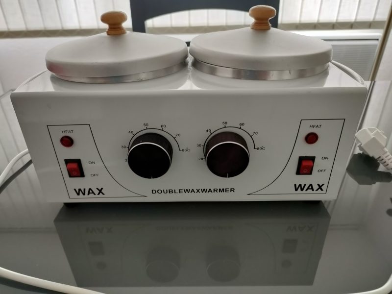 Appareils bien-être d’occasion : Chauffe-cire 2 bacs + Appareil à paraffine (avec recharges)