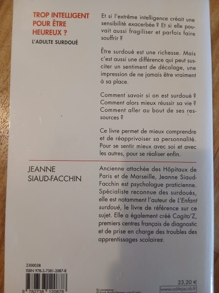 TROP INTELLIGENT POUR ETRE HEUREUX