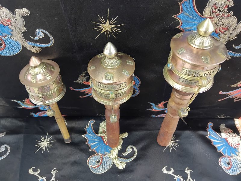 Moulins à prières tibétains – Objets spirituels & méditation