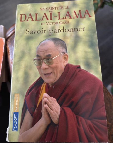 DALAÏ- LAMA