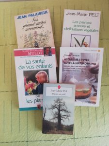 La Santé de vos enfants par les plantes Nos Grand-mères savaient Les Plantes : amours et civilisations végétales Plantes en péril Accueillir l’hiver avec la naturopathie