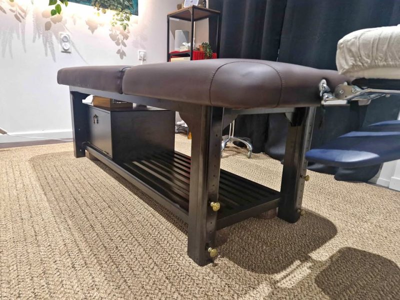 Table de massage professionnelle très confortable
