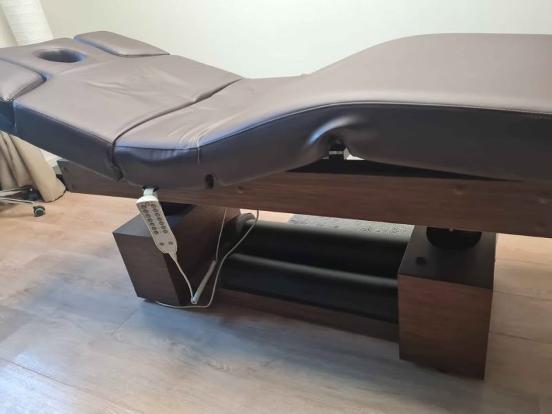 Table de massage électrique chauffante professionnelle – 4 moteurs – Très bon état
