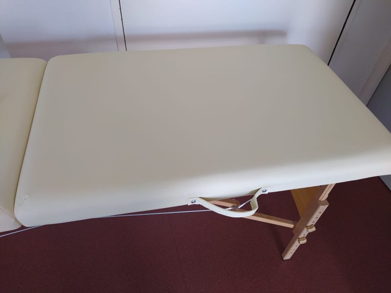 Table de massage pliante TecTake beige comme neuve + accessoires