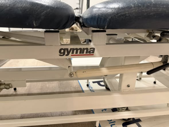 Table d’examen électrique Gymna – Ostéo, kiné, massage & bien-être