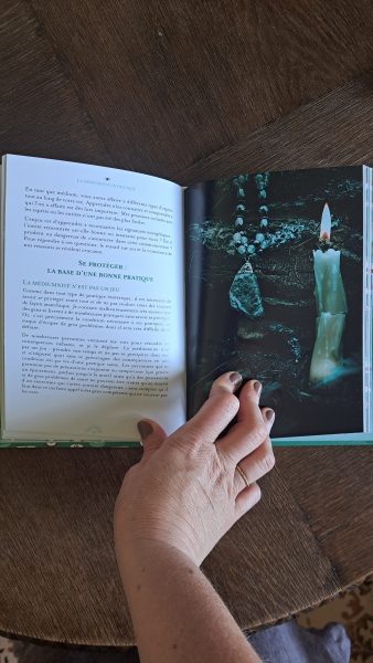 Livre "La médiumnité en pratique"