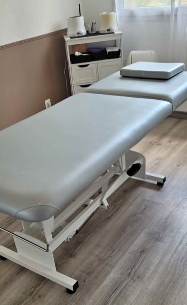 Table de massage hydraulique BASIC 2 sections – Comme neuve
