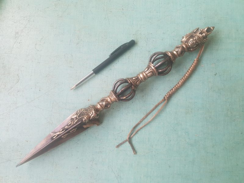 Phurba, instrument rituel du bouddhisme tibétain