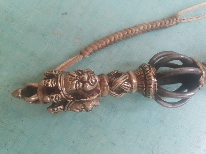 Phurba, instrument rituel du bouddhisme tibétain