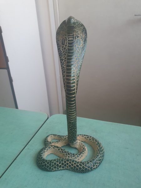 Un cobra en bronze