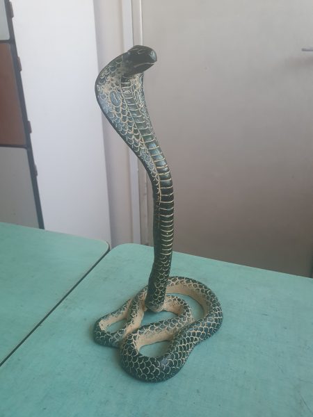 Un cobra en bronze