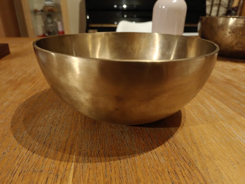 Bol thérapeute de type Peter Hess, 21 cm de diamètre 1 kg note mie